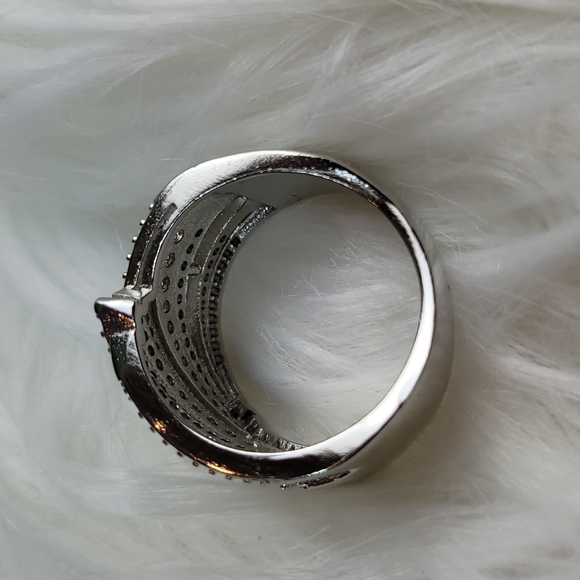 COPY - MARILYN MONROE COLLECTION FROM ZALES - Picture 7 of 8